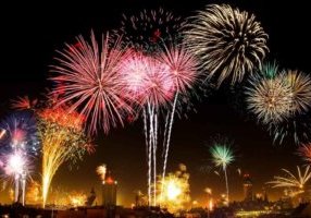 Japanese-National-Holidays-2020-New-year fireworks